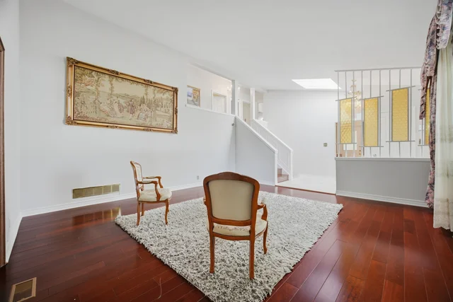1474 South Service Road, Mississauga - photo 8