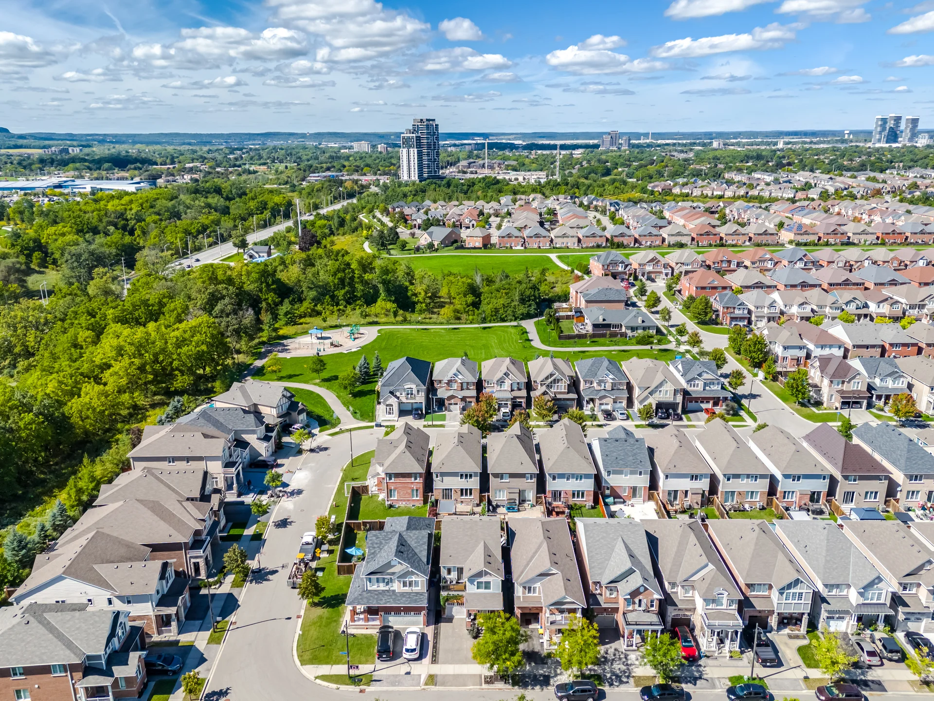 545 Gibson Crescent, Milton - photo 4
