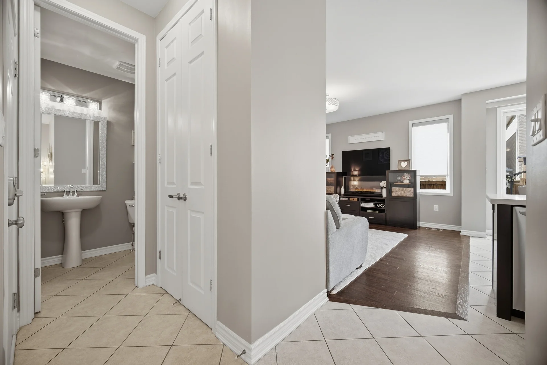 545 Gibson Crescent, Milton - photo 48