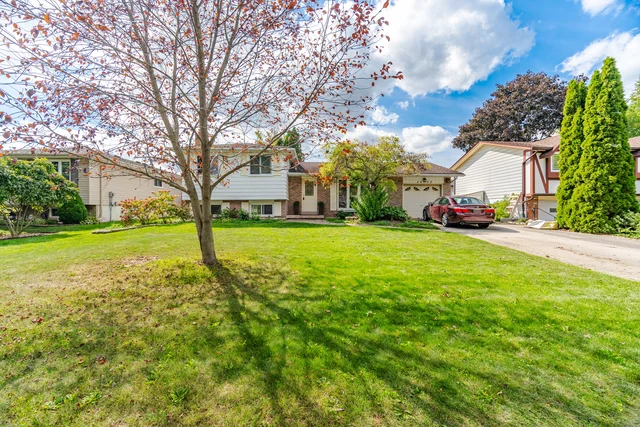 2452 Yarmouth Crescent, Oakville - photo 10