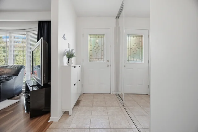 2452 Yarmouth Crescent, Oakville - photo 16
