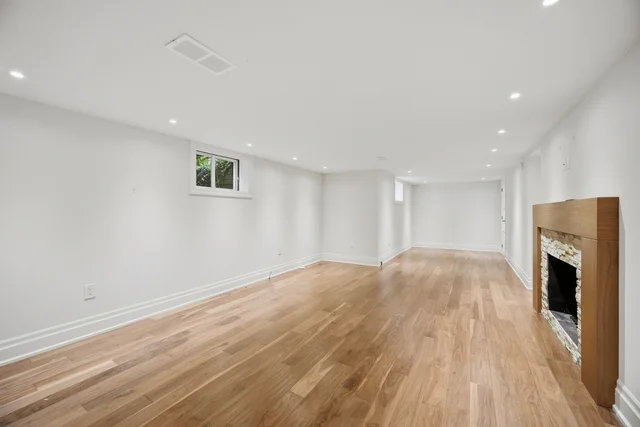 1037 Lakeshore Road West, Oakville - photo 56