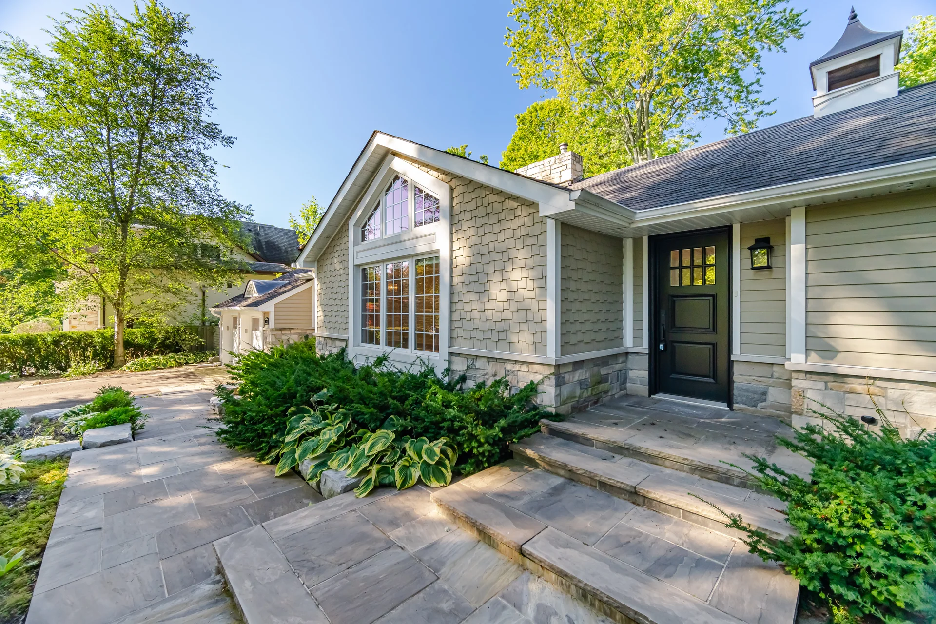 1037 Lakeshore Road West, Oakville - photo 21