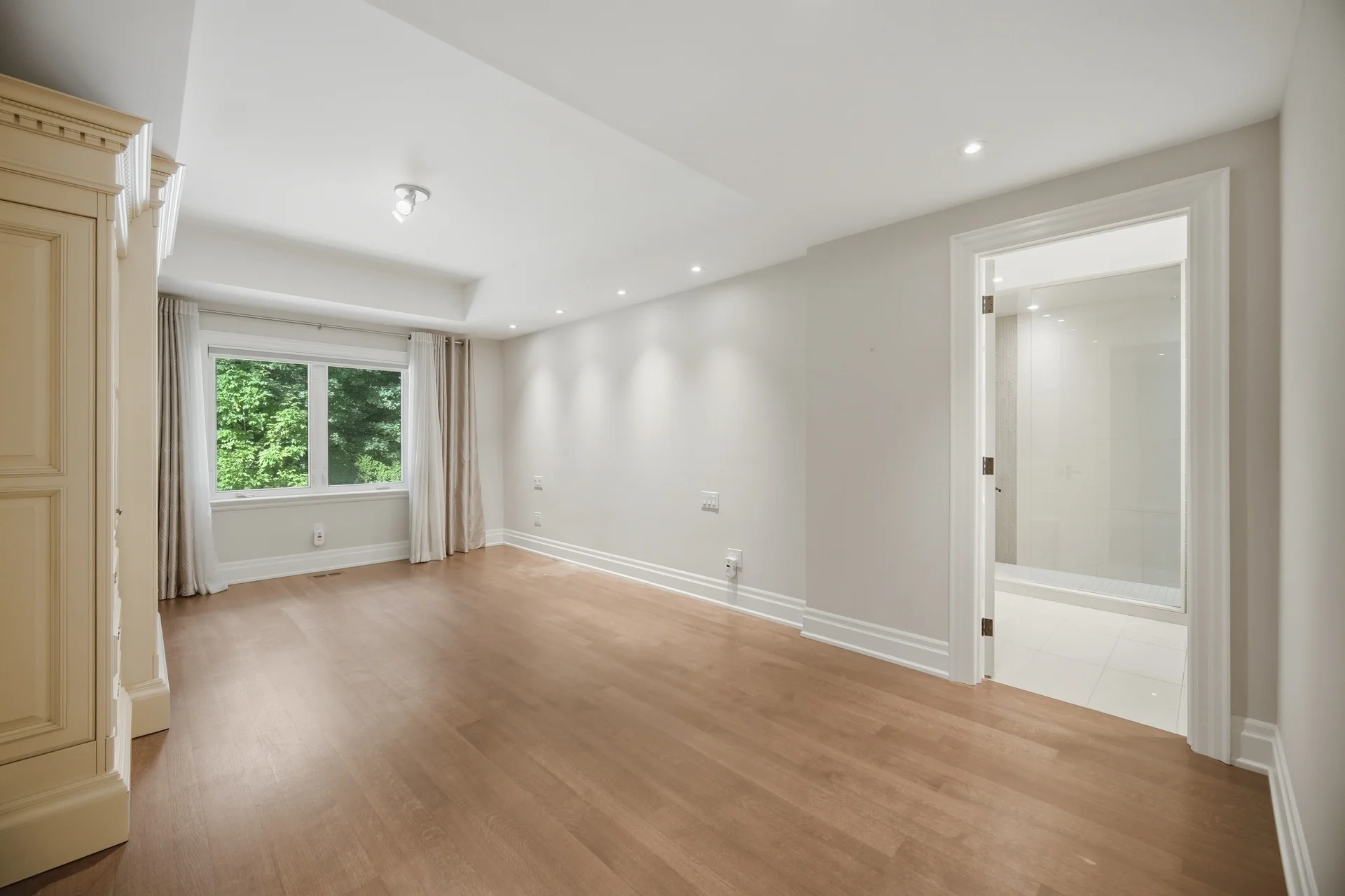 1037 Lakeshore Road West, Oakville - photo 39