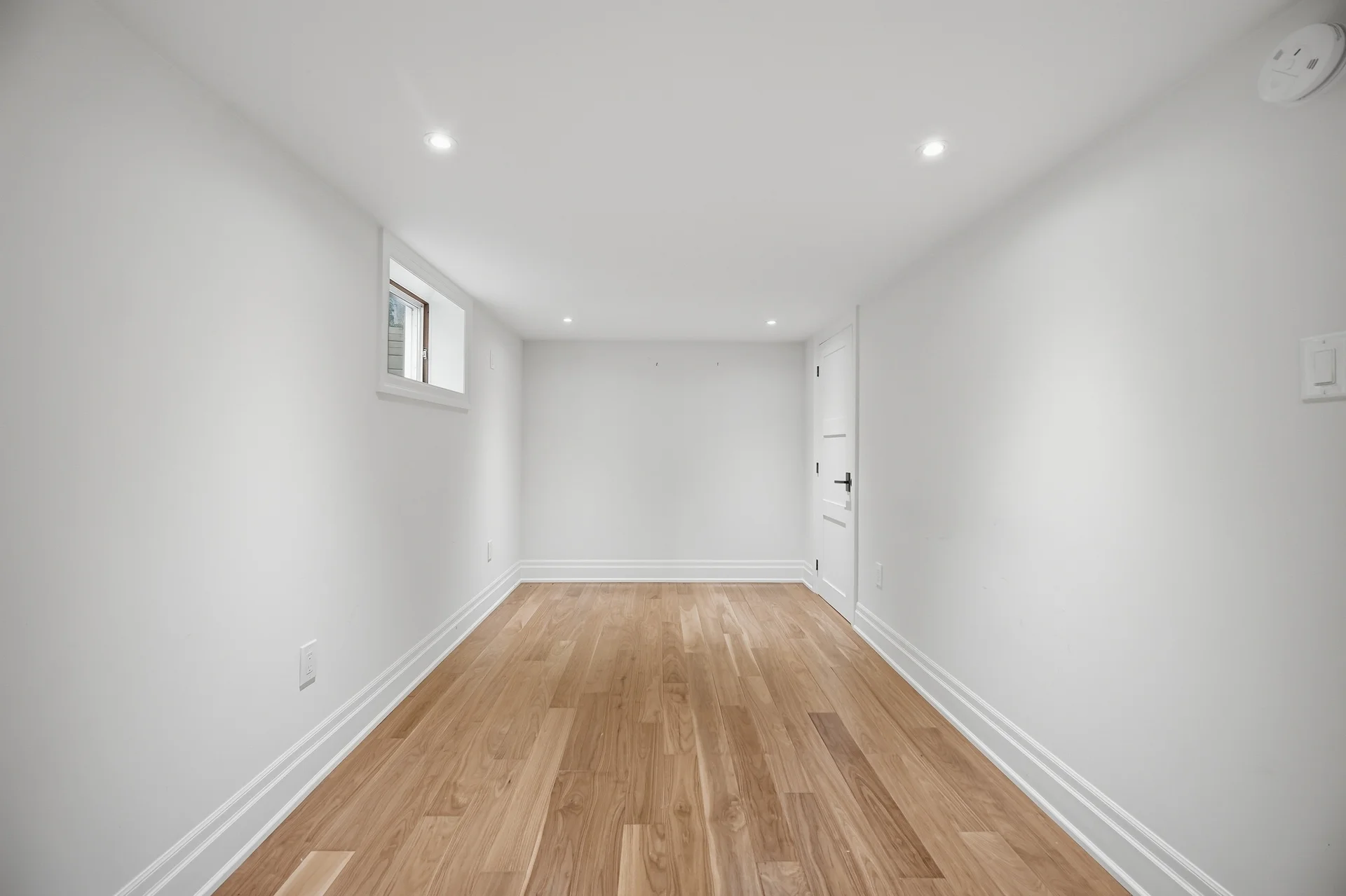 1037 Lakeshore Road West, Oakville - photo 57