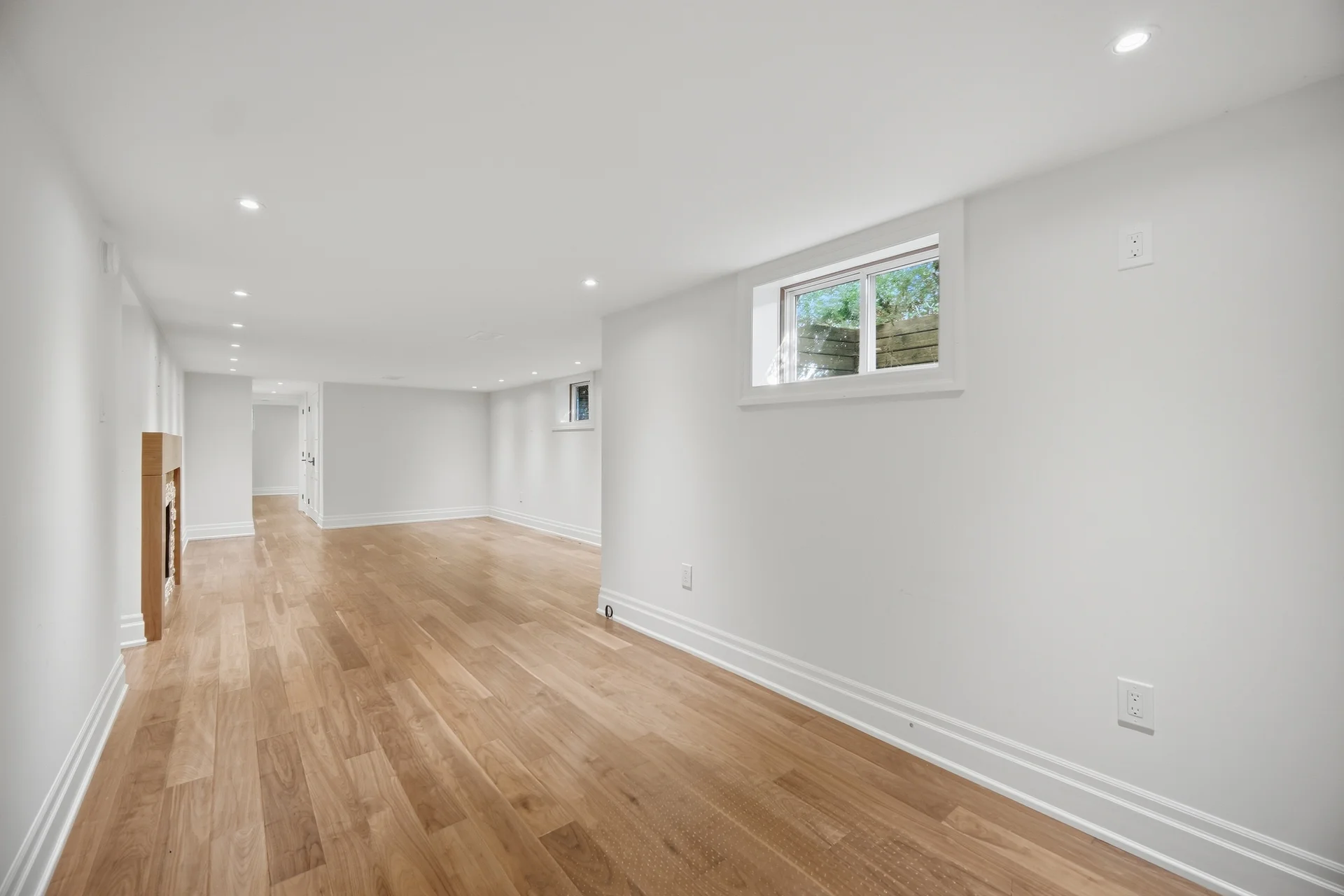 1037 Lakeshore Road West, Oakville - photo 58