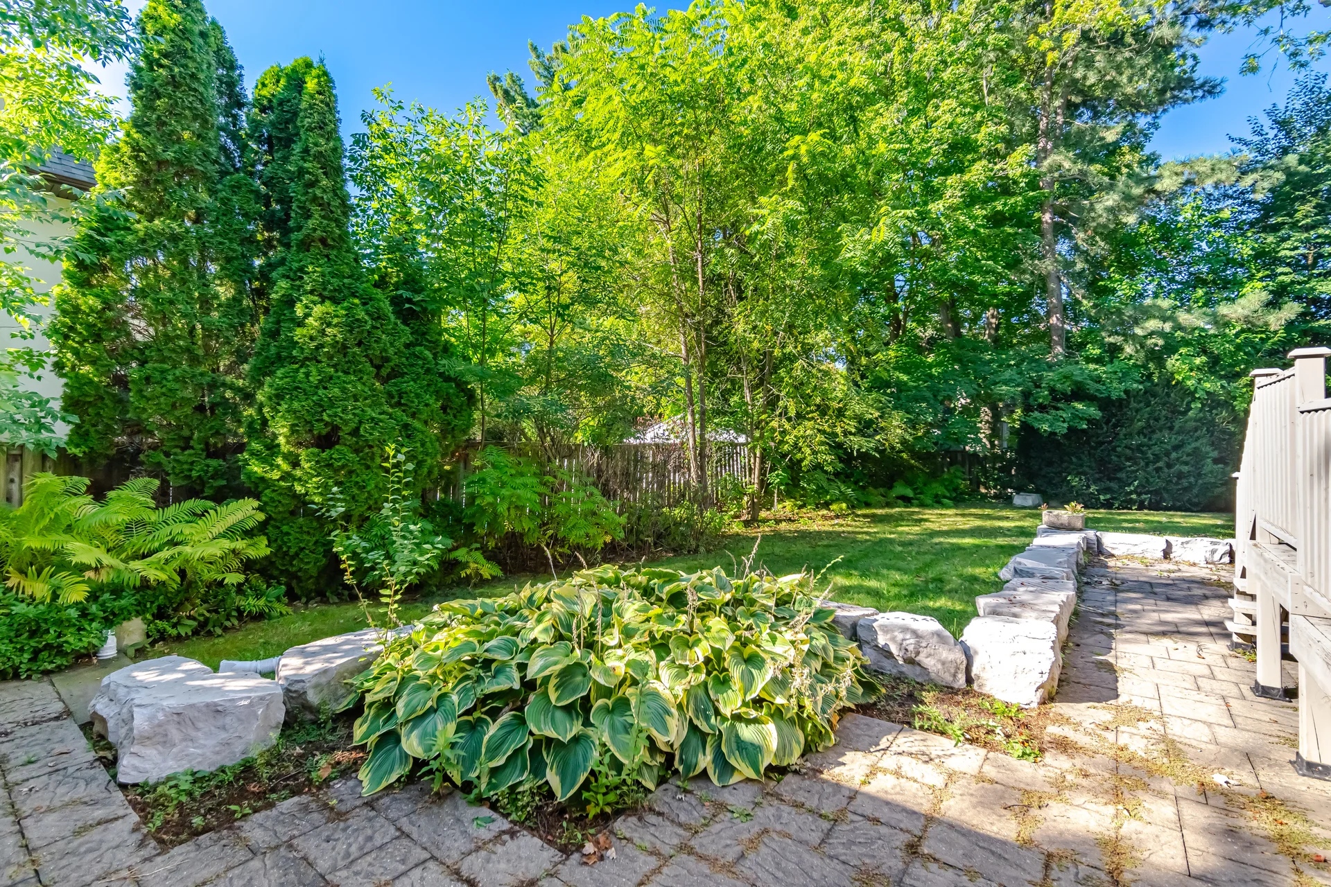 1037 Lakeshore Road West, Oakville - photo 75