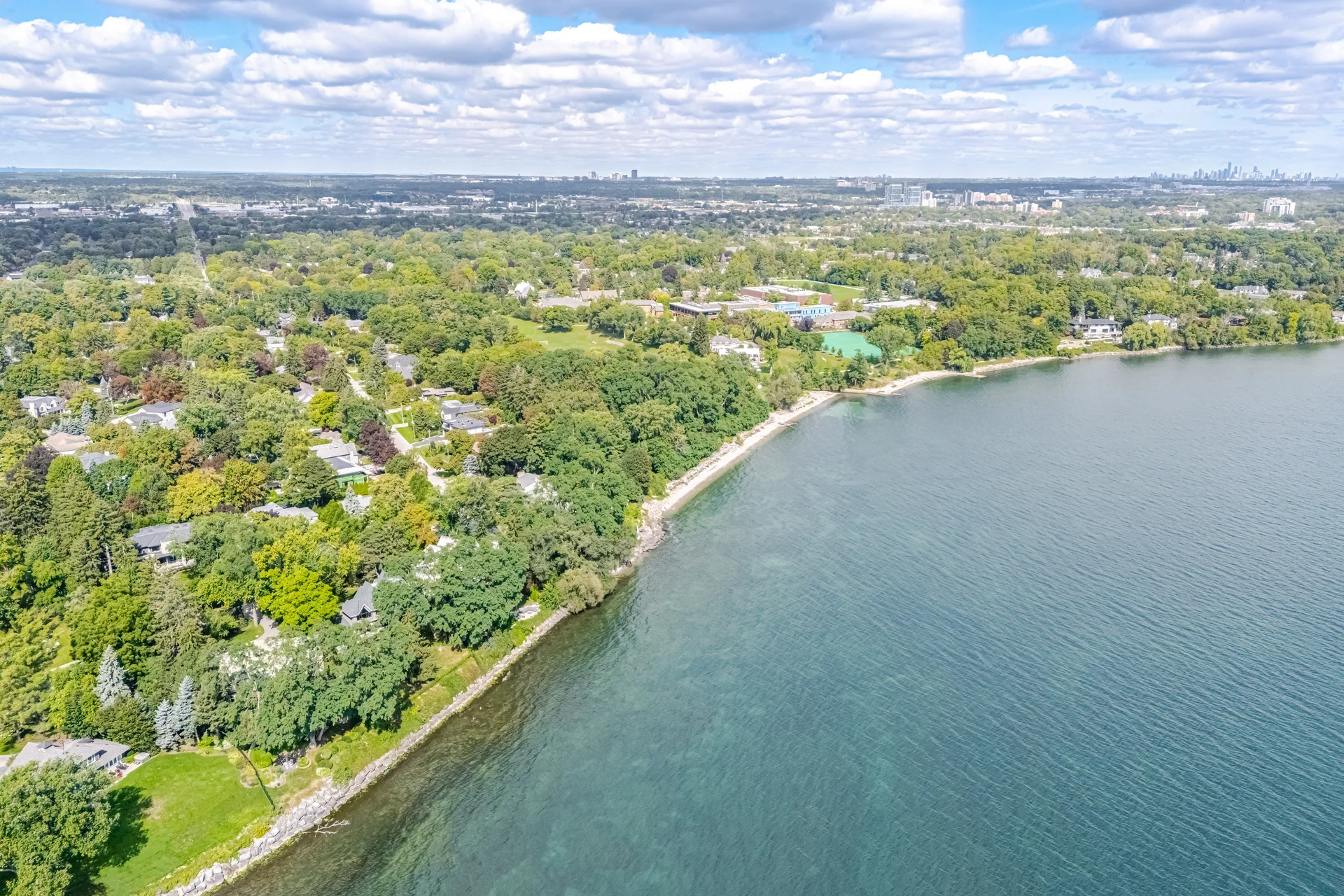 1037 Lakeshore Road West, Oakville - photo 96