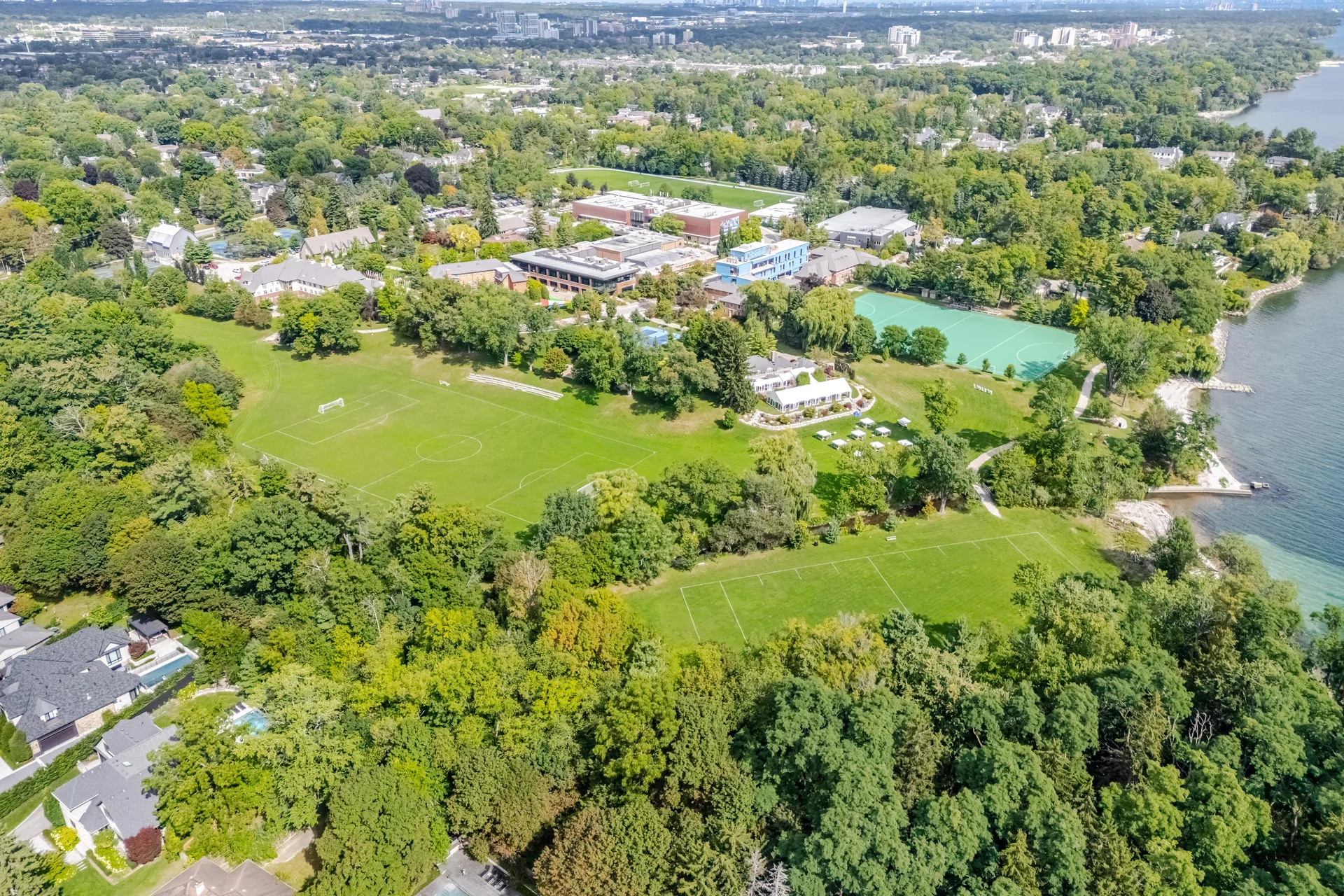 1037 Lakeshore Road West, Oakville - photo 100