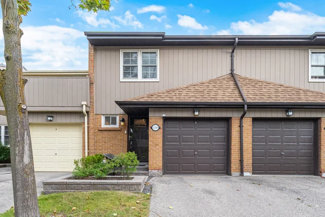 #138-1951 Rathburn Road East, Mississauga