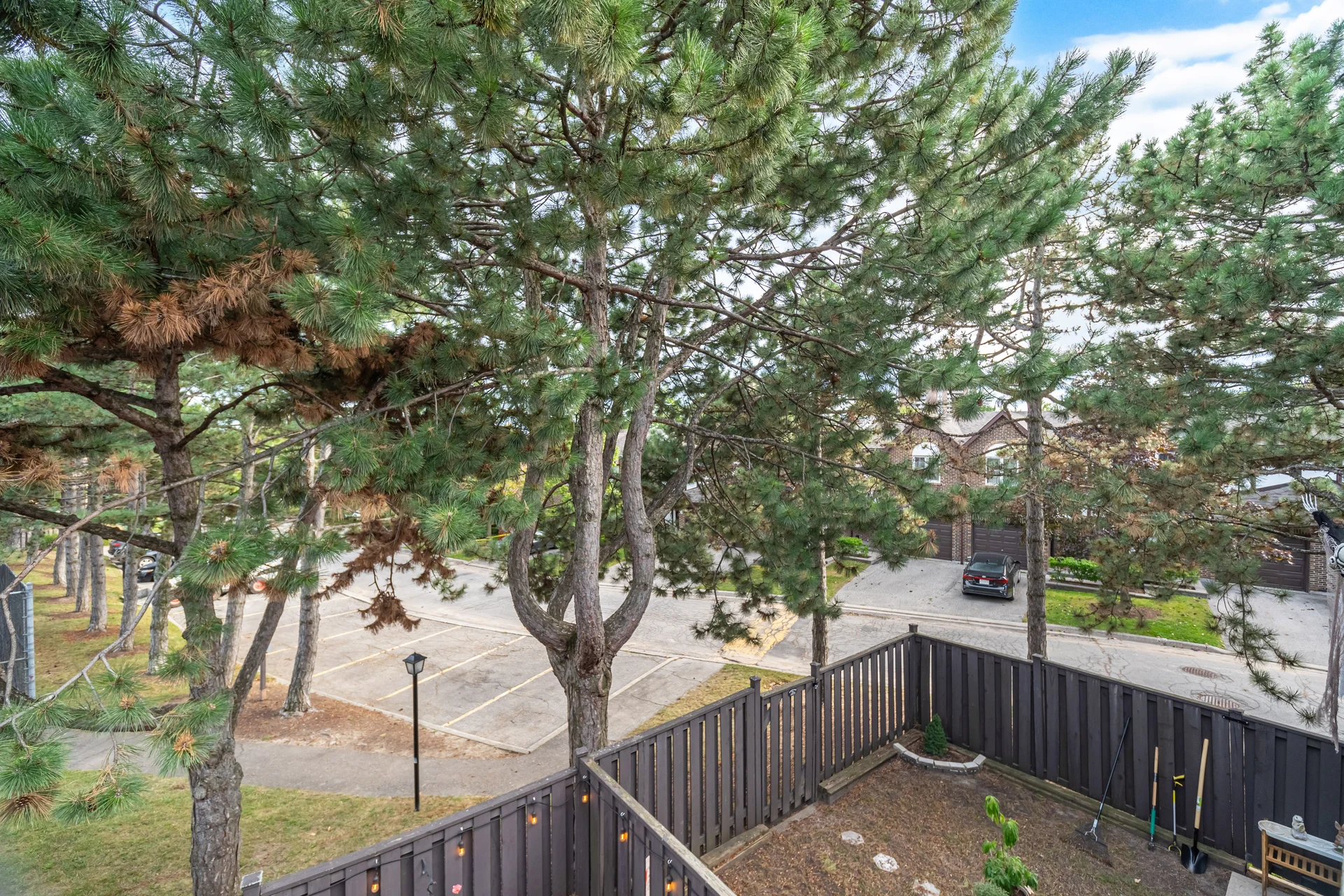 #138-1951 Rathburn Road East, Mississauga - photo 30