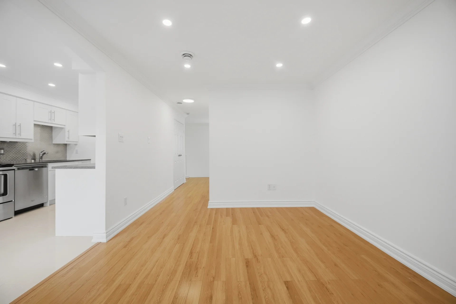 #185-2170 Bromsgrove Road, Mississauga - photo 8