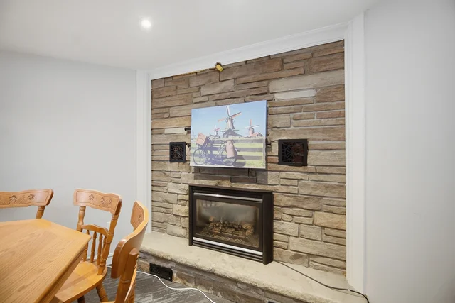 308 Rupert Avenue, Whitchurch-Stouffville - photo 38