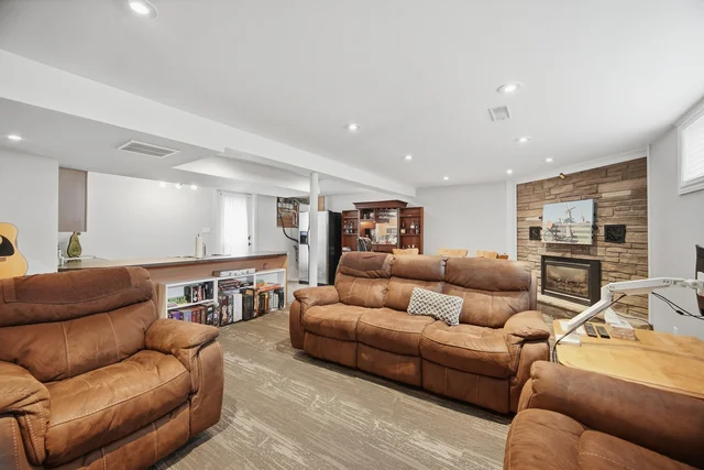 308 Rupert Avenue, Whitchurch-Stouffville - photo 42