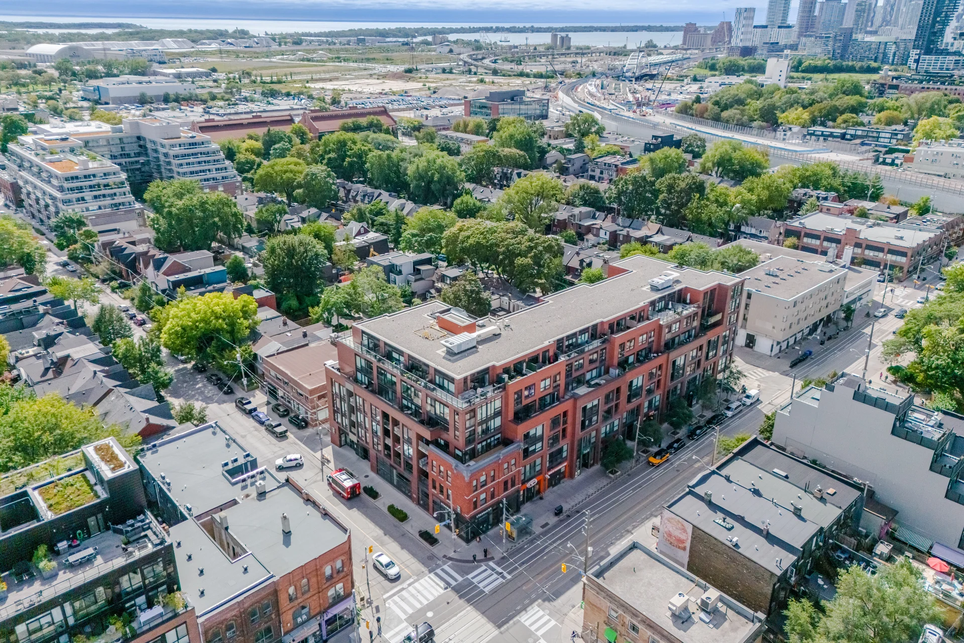 #225-246 Logan Avenue, Toronto - photo 2