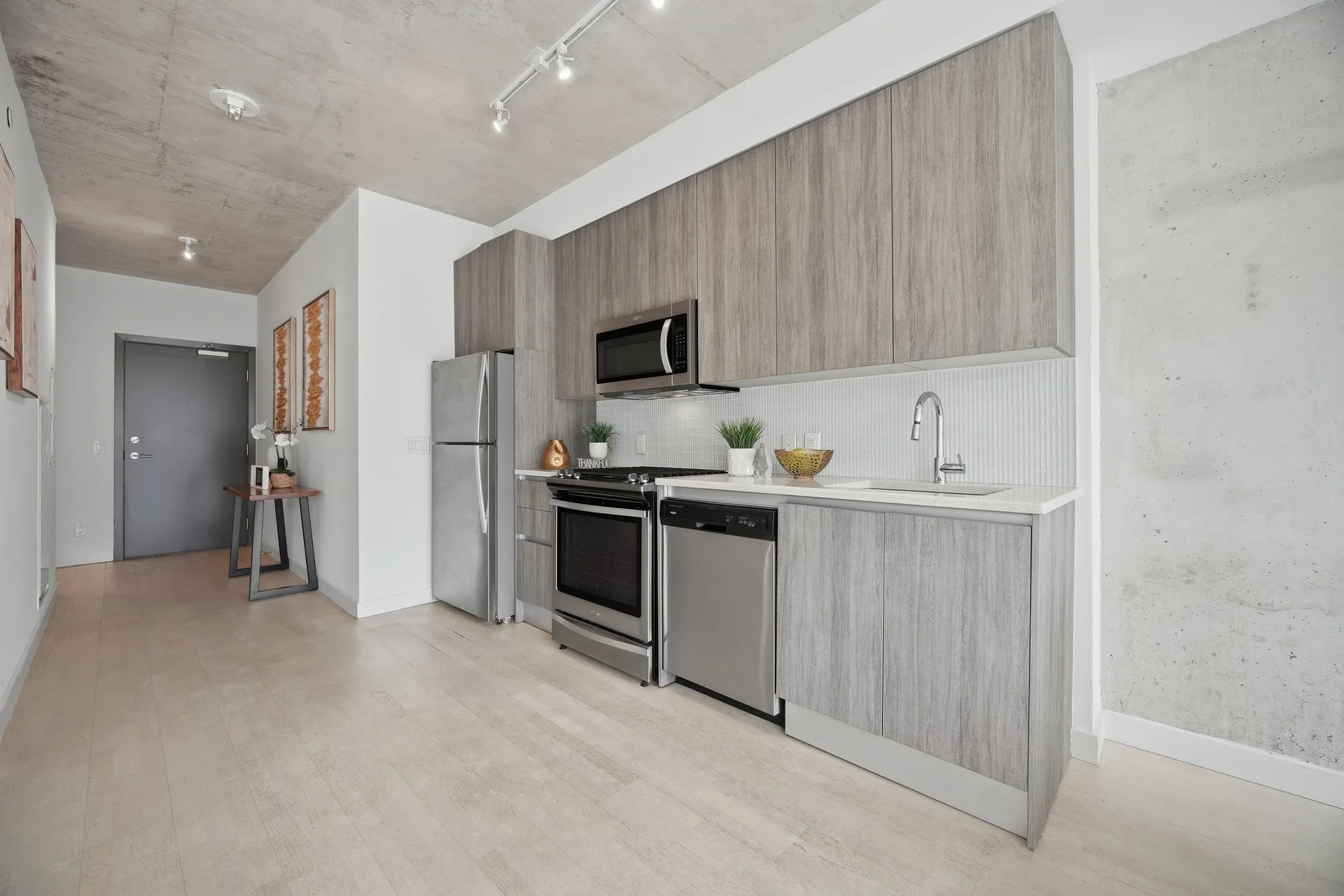 #225-246 Logan Avenue, Toronto - photo 12
