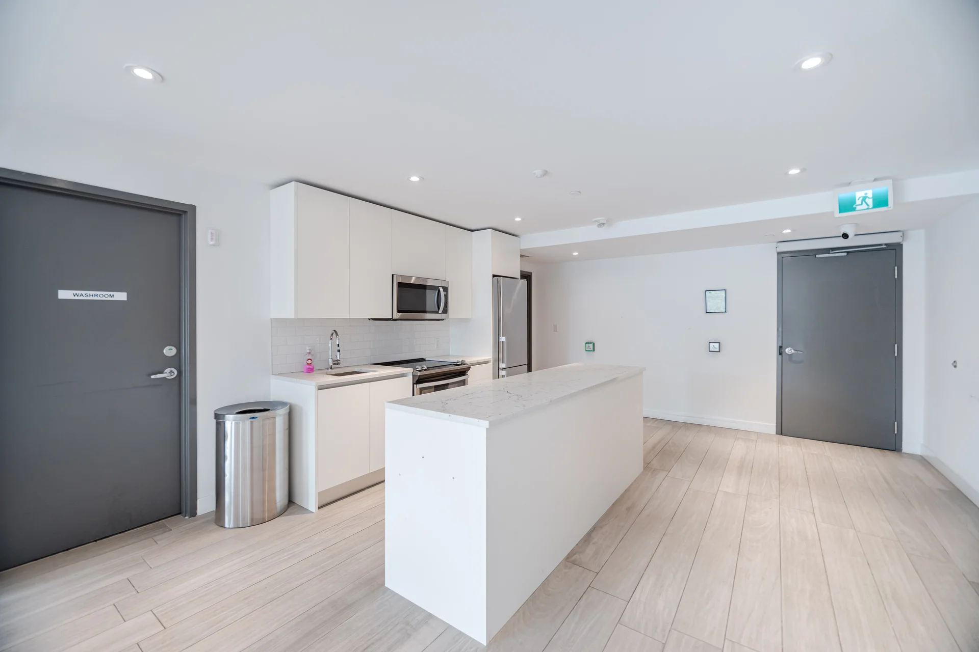 #225-246 Logan Avenue, Toronto - photo 35
