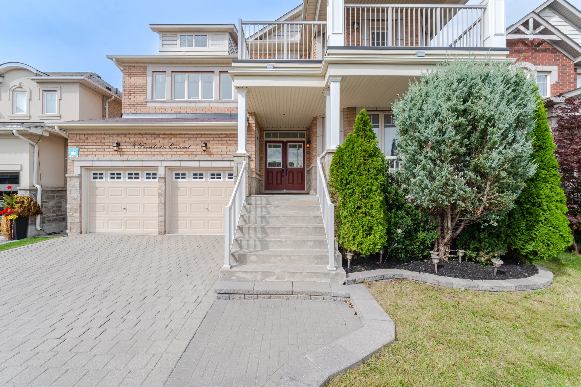 8 Farmhouse Crescent, Richmond Hill - photo 3