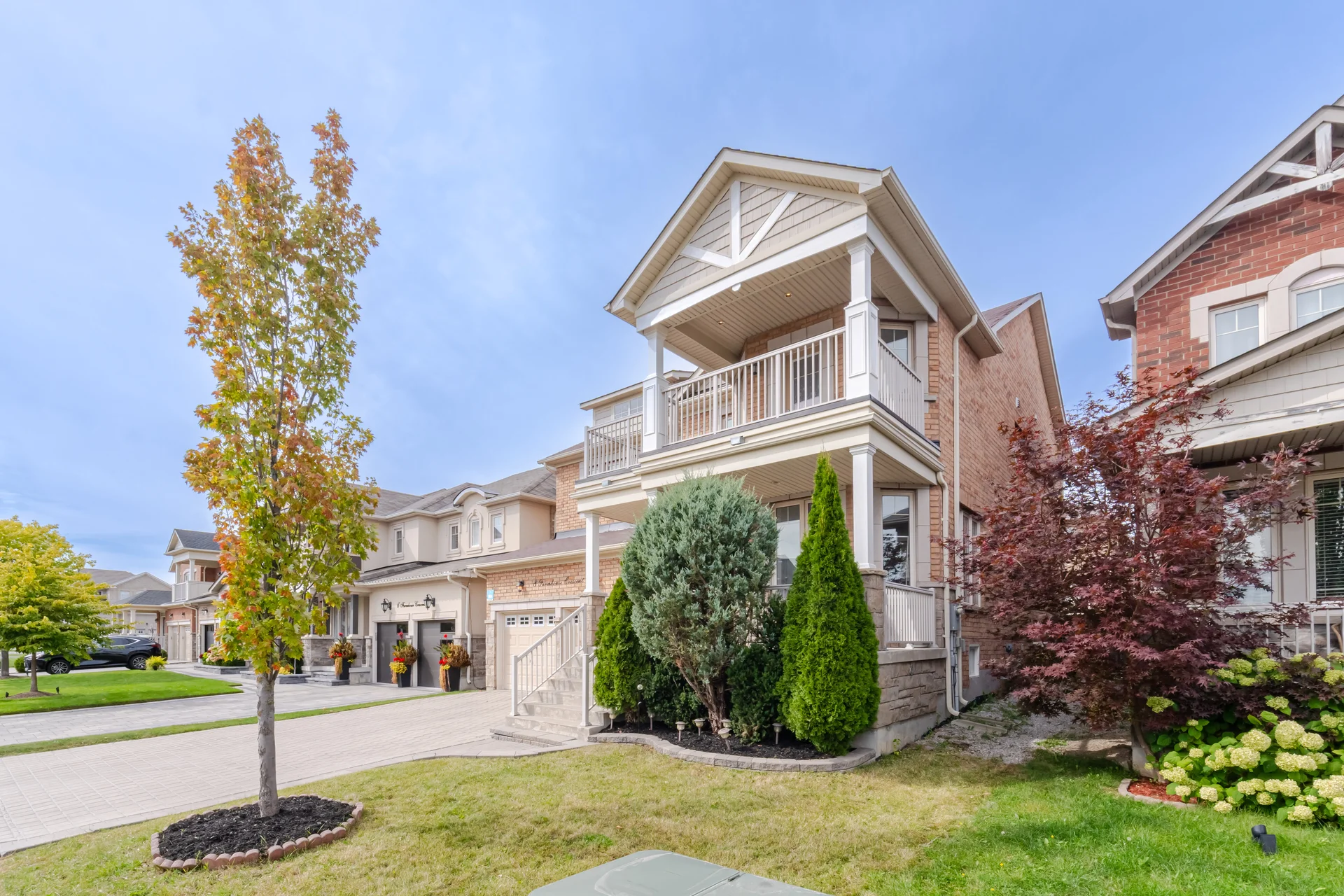 8 Farmhouse Crescent, Richmond Hill - photo 4
