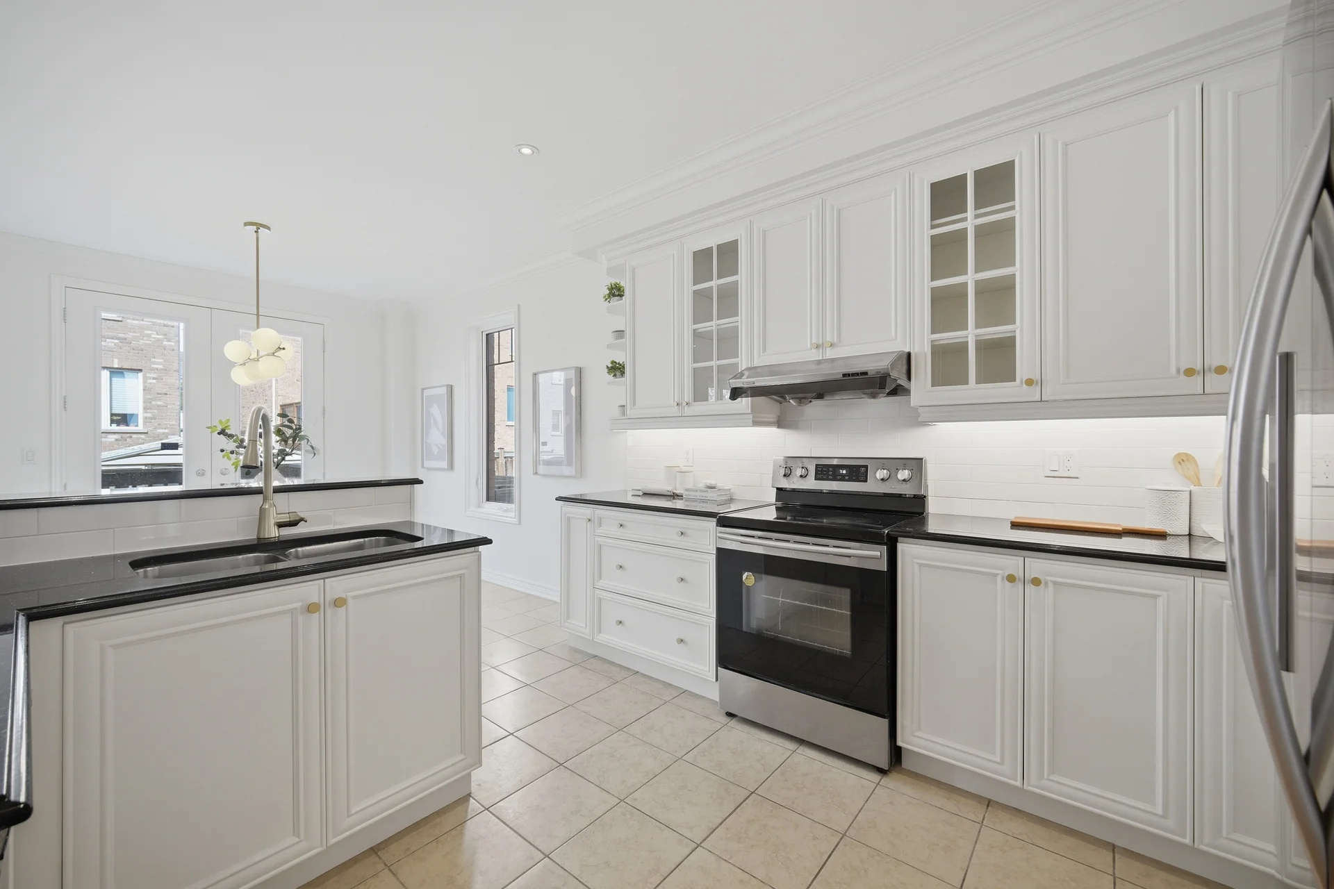 8 Farmhouse Crescent, Richmond Hill - photo 15