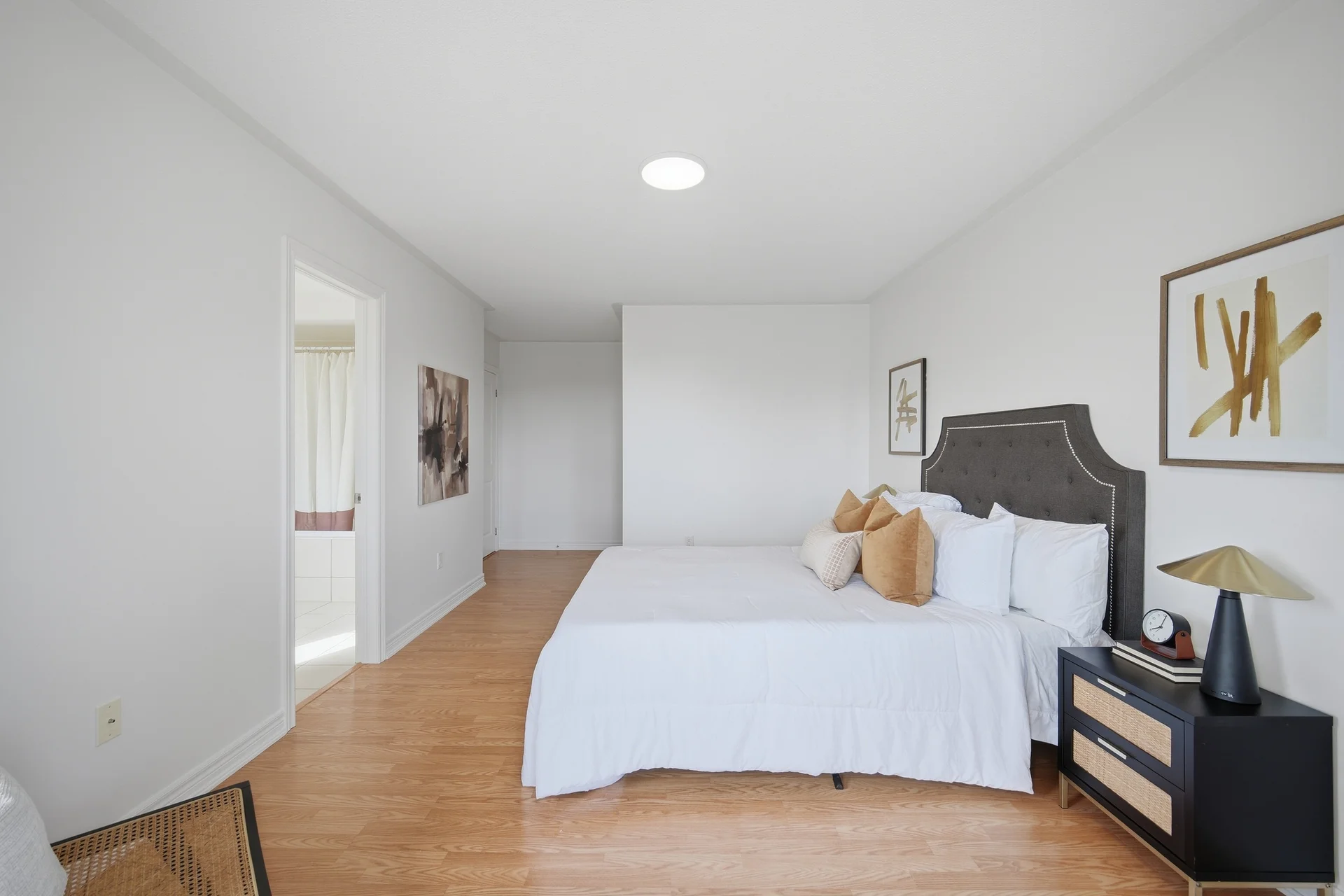 8 Farmhouse Crescent, Richmond Hill - photo 43