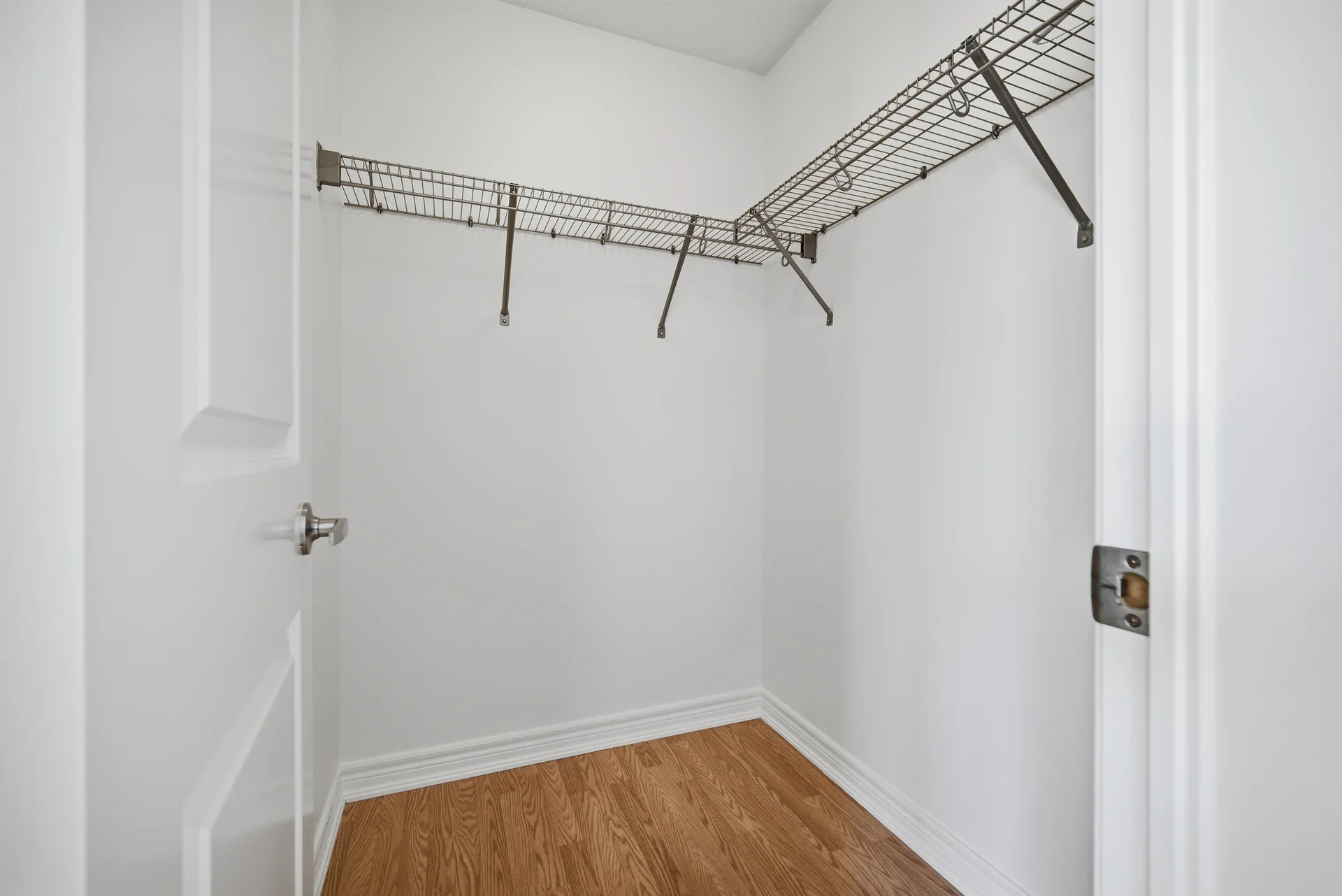 8 Farmhouse Crescent, Richmond Hill - photo 54