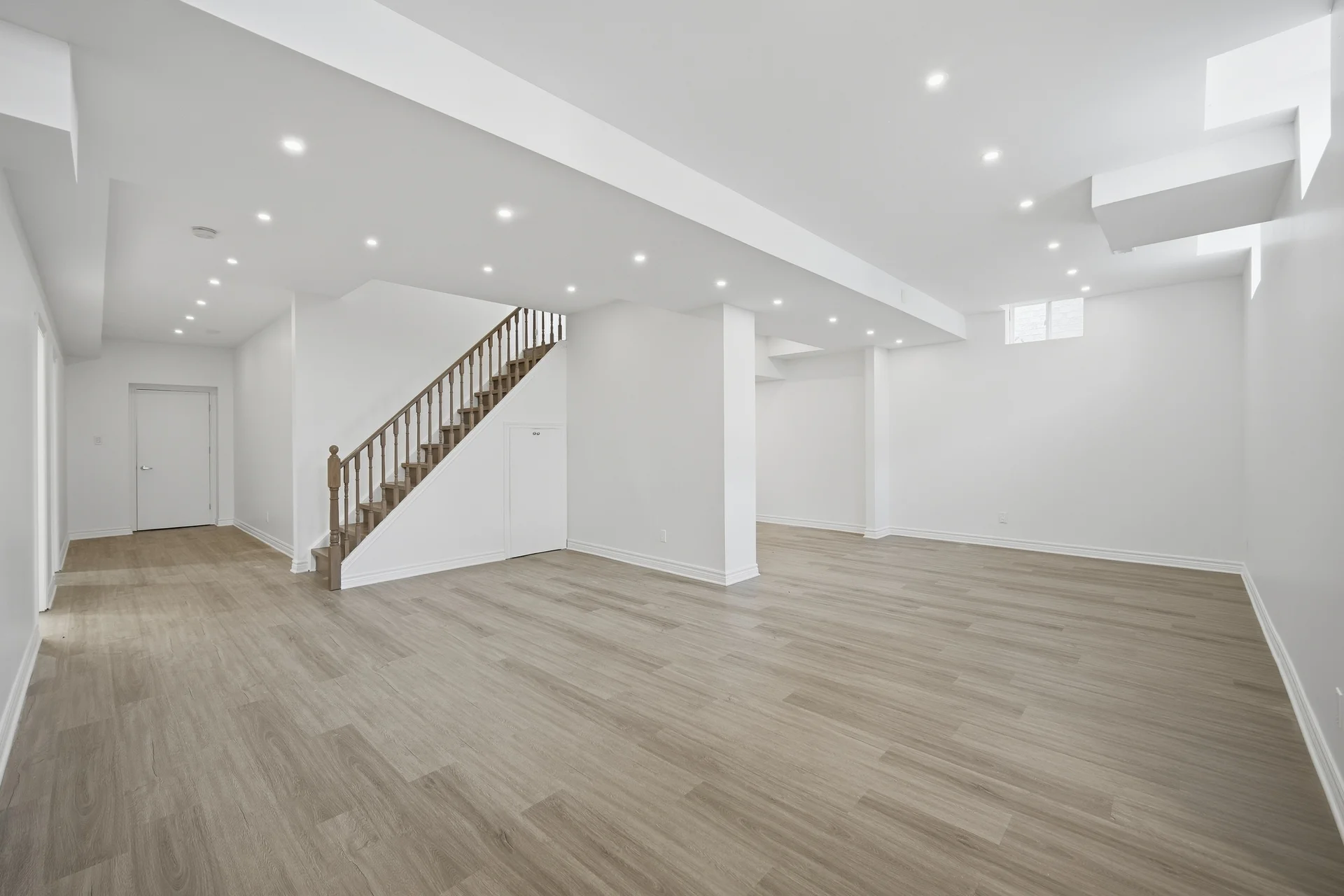 8 Farmhouse Crescent, Richmond Hill - photo 63