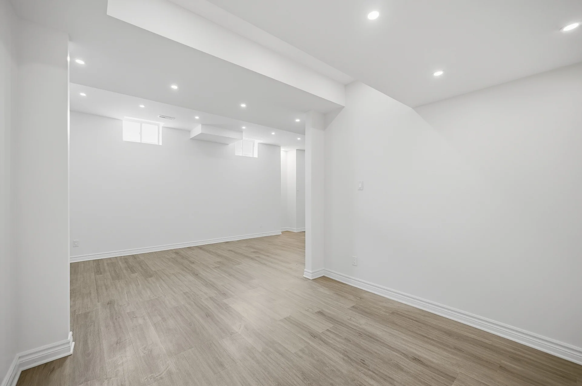 8 Farmhouse Crescent, Richmond Hill - photo 68