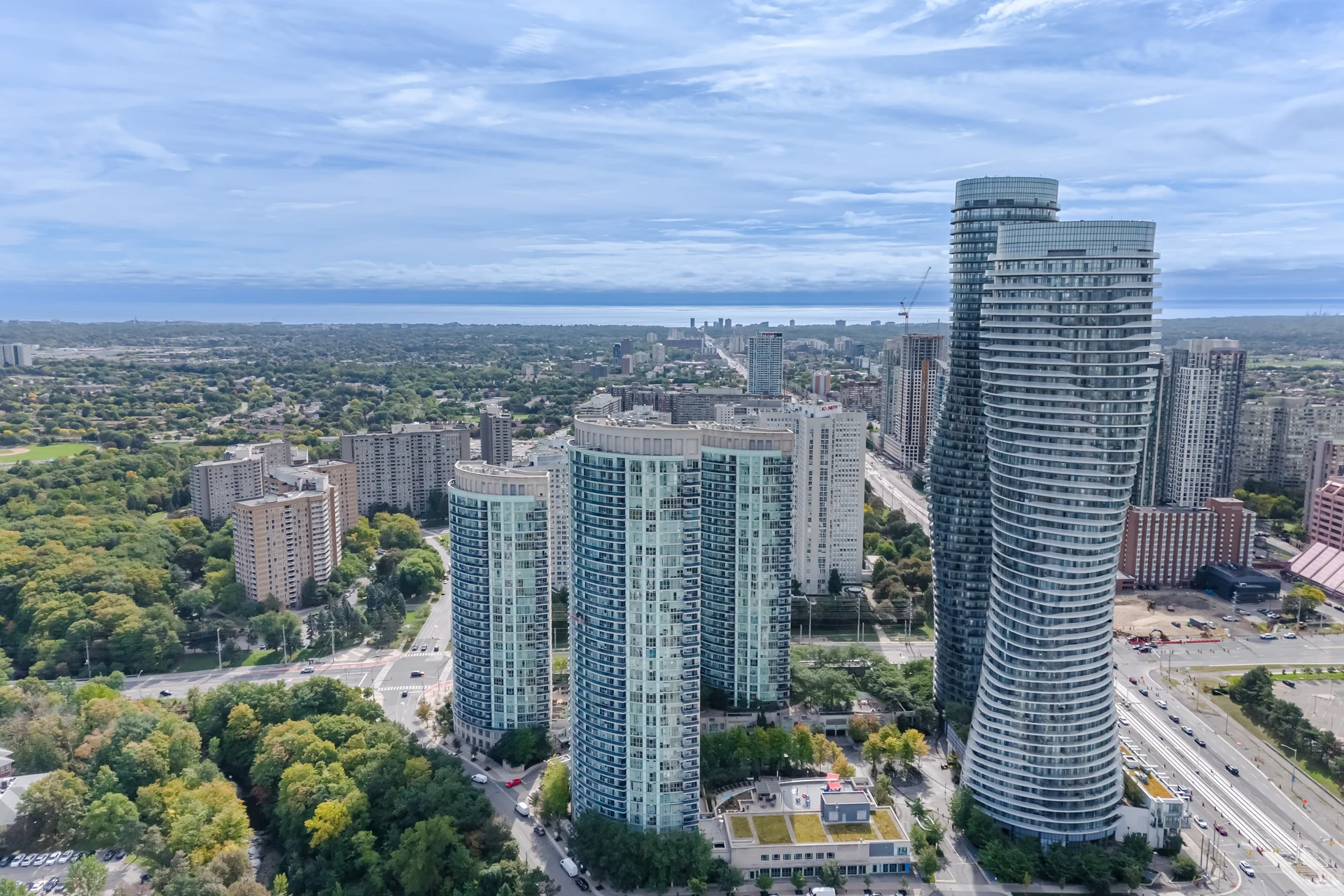 #607-80 Absolute Avenue, Mississauga - photo 2