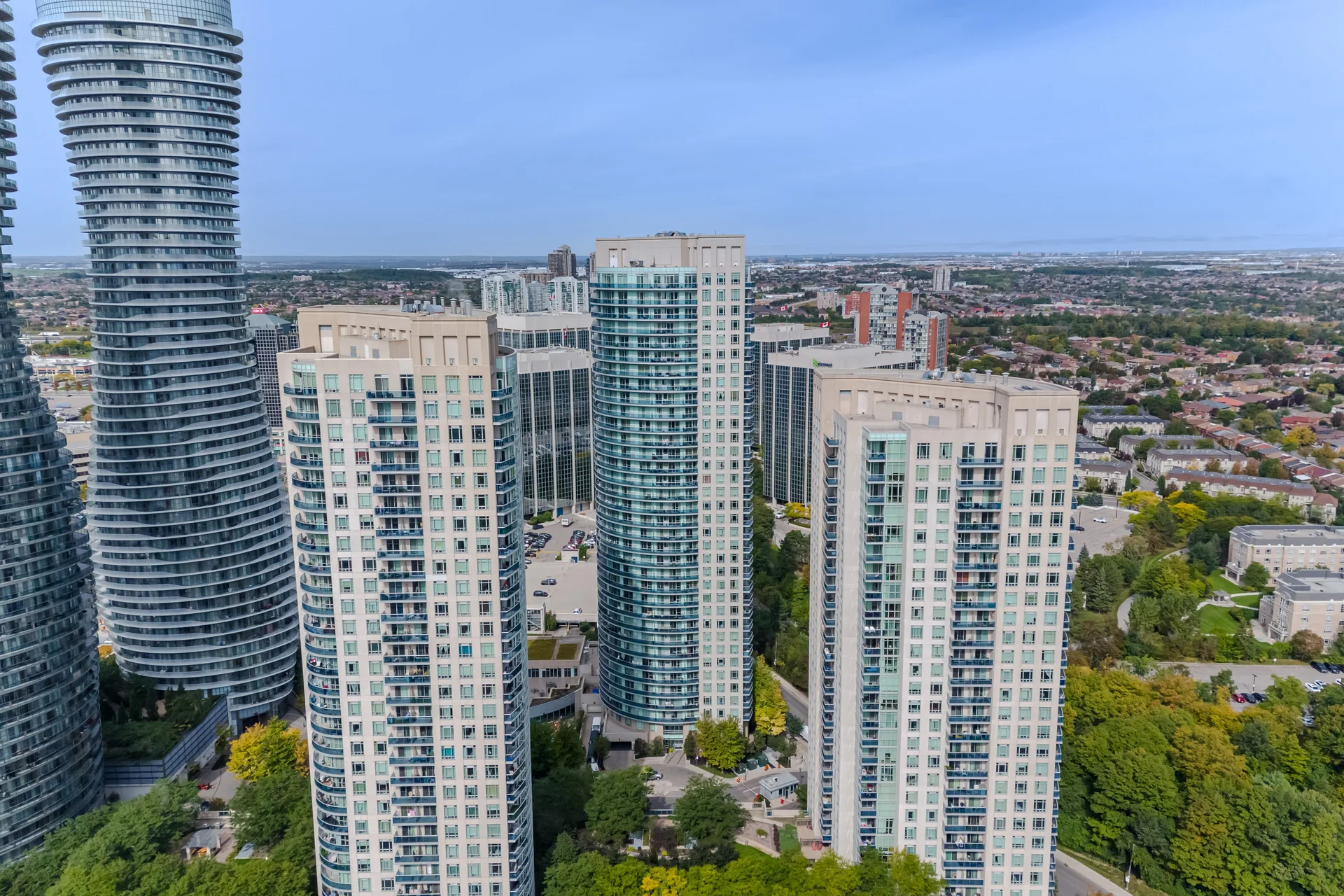 #607-80 Absolute Avenue, Mississauga - photo 82