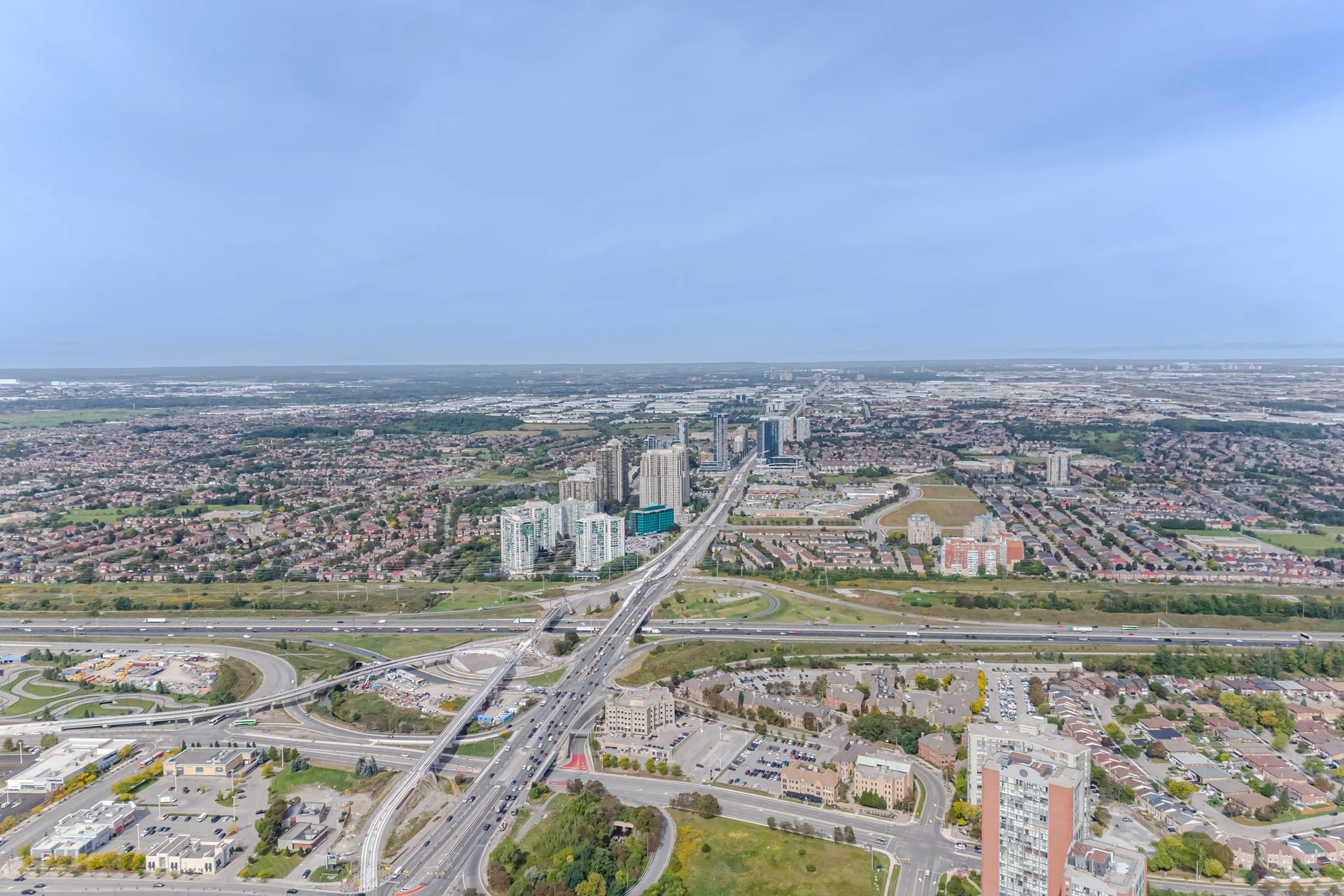 #607-80 Absolute Avenue, Mississauga - photo 96