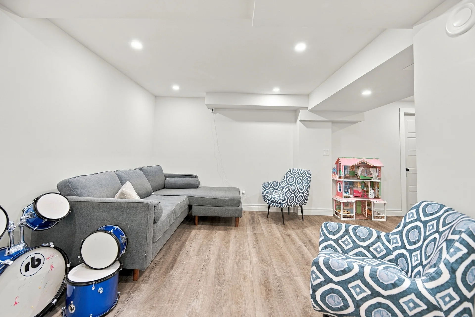36 Inglenook Court, Whitby - photo 97