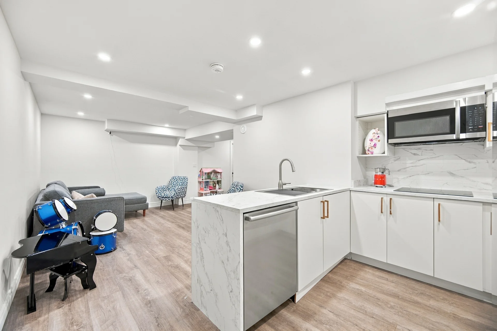 36 Inglenook Court, Whitby - photo 100