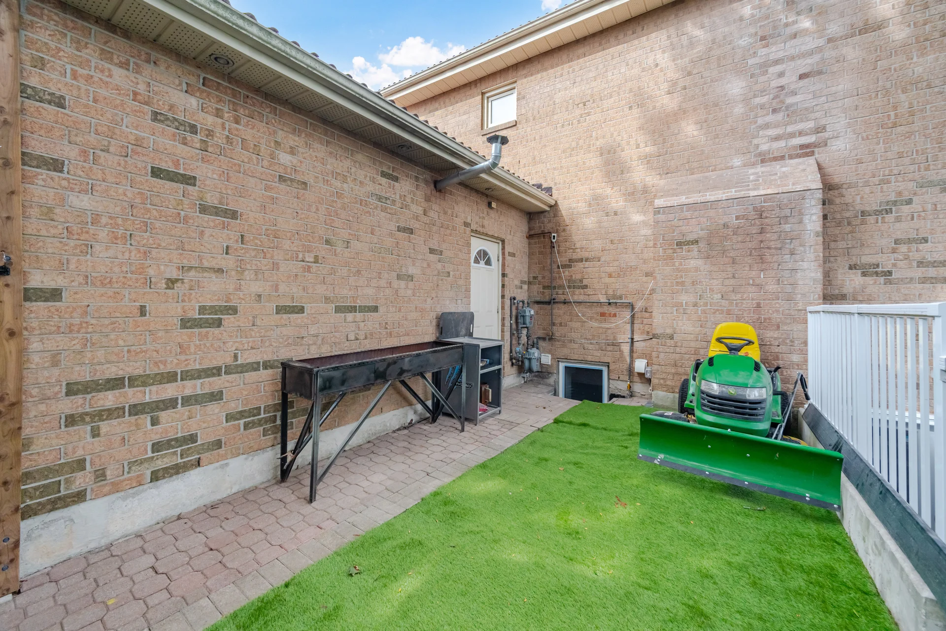 36 Inglenook Court, Whitby - photo 149