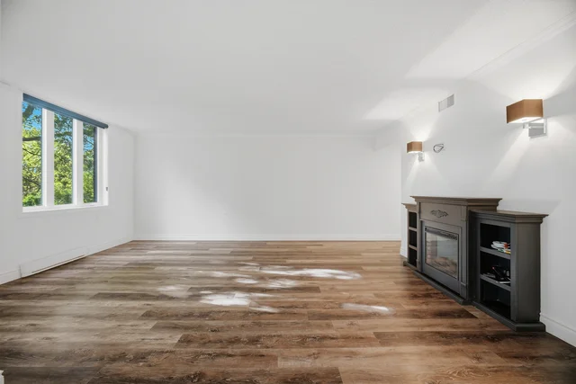 #320-150 Wilson Street West, Ancaster - photo 8