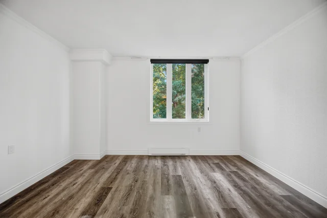 #320-150 Wilson Street West, Ancaster - photo 9