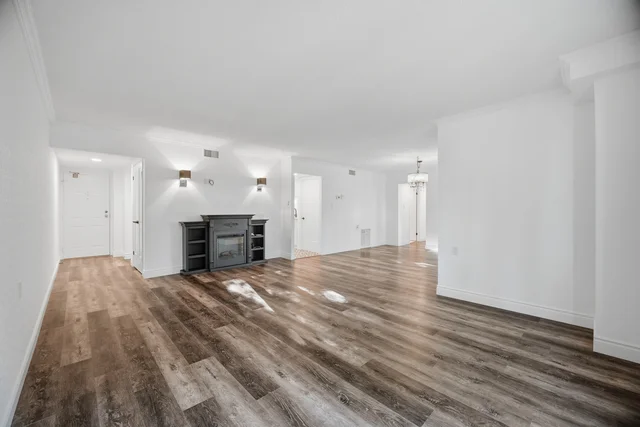 #320-150 Wilson Street West, Ancaster - photo 10