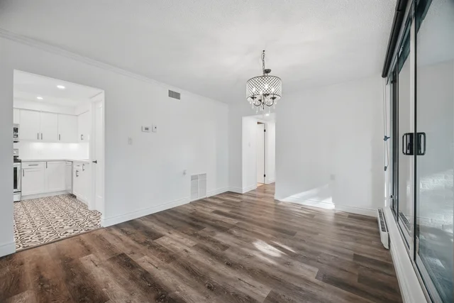 #320-150 Wilson Street West, Ancaster - photo 15