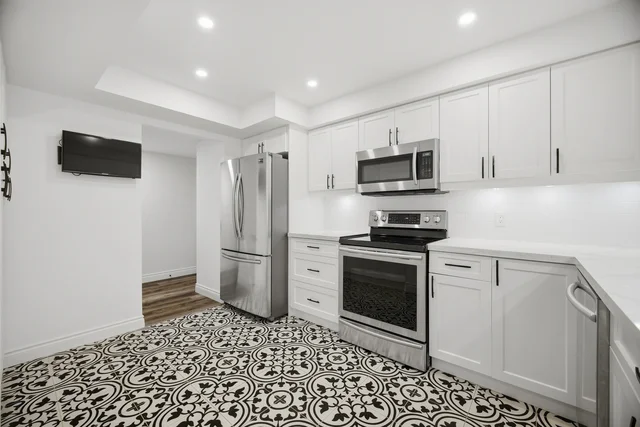 #320-150 Wilson Street West, Ancaster - photo 16