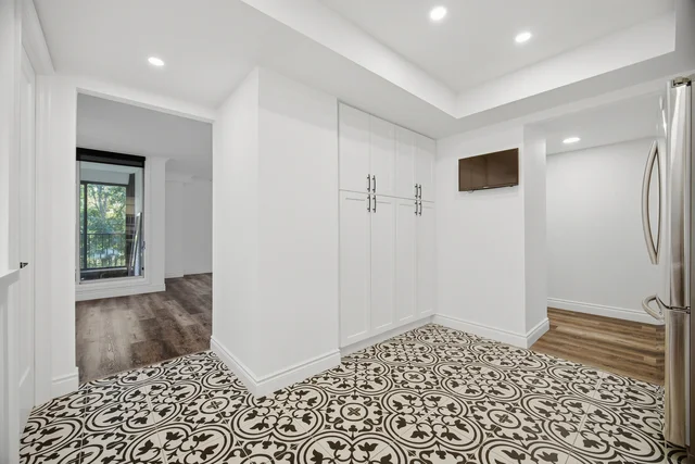 #320-150 Wilson Street West, Ancaster - photo 19