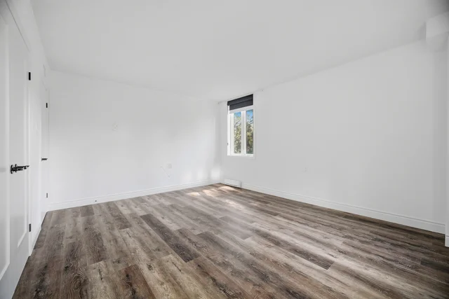 #320-150 Wilson Street West, Ancaster - photo 30