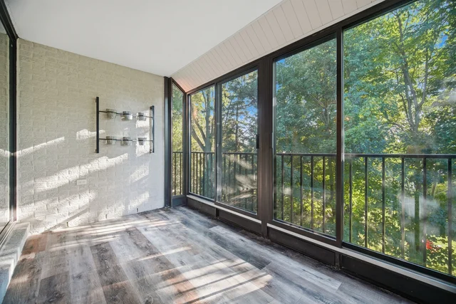 #320-150 Wilson Street West, Ancaster - photo 37