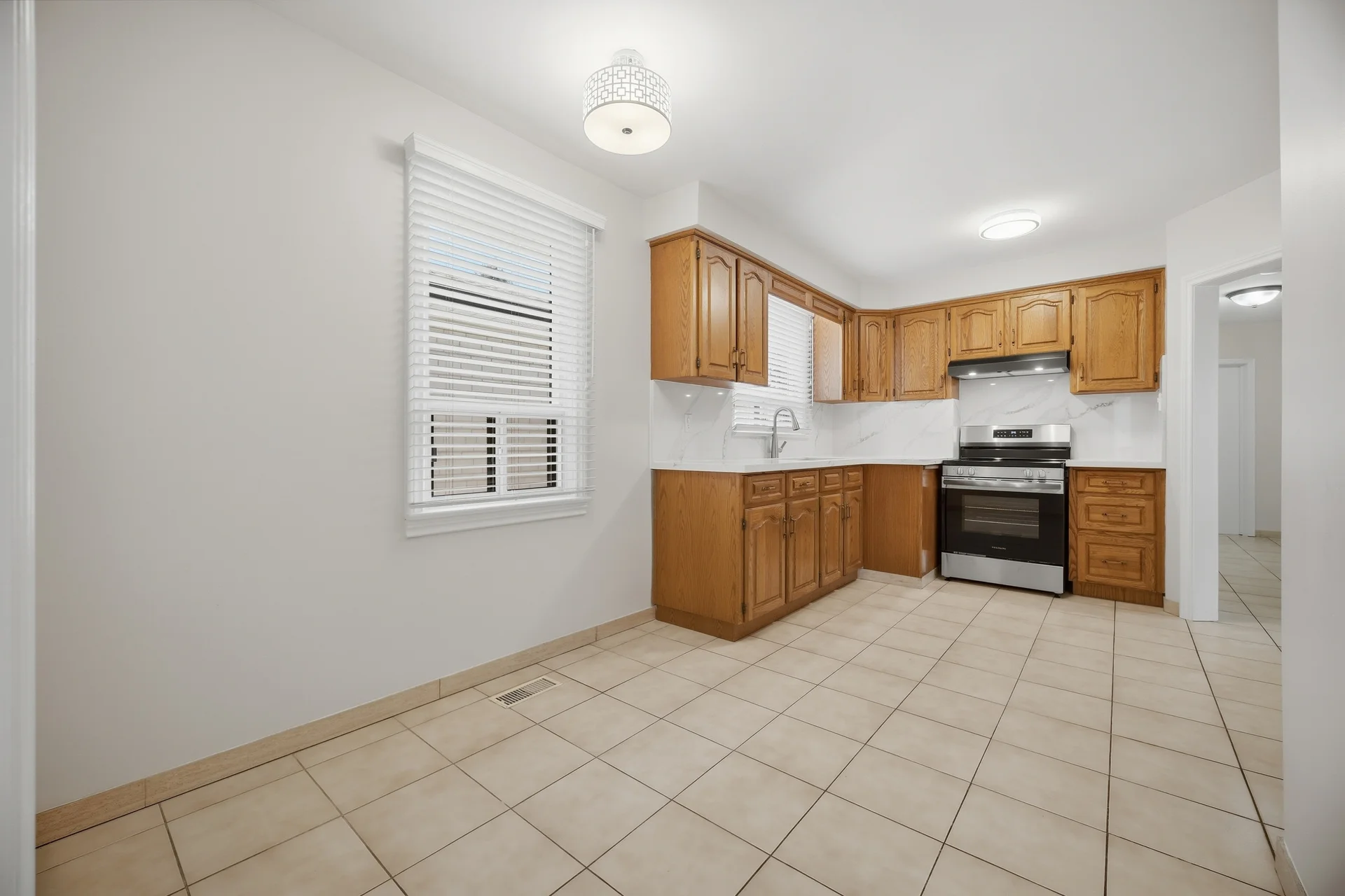 28 Landron Crescent, Toronto - photo 10