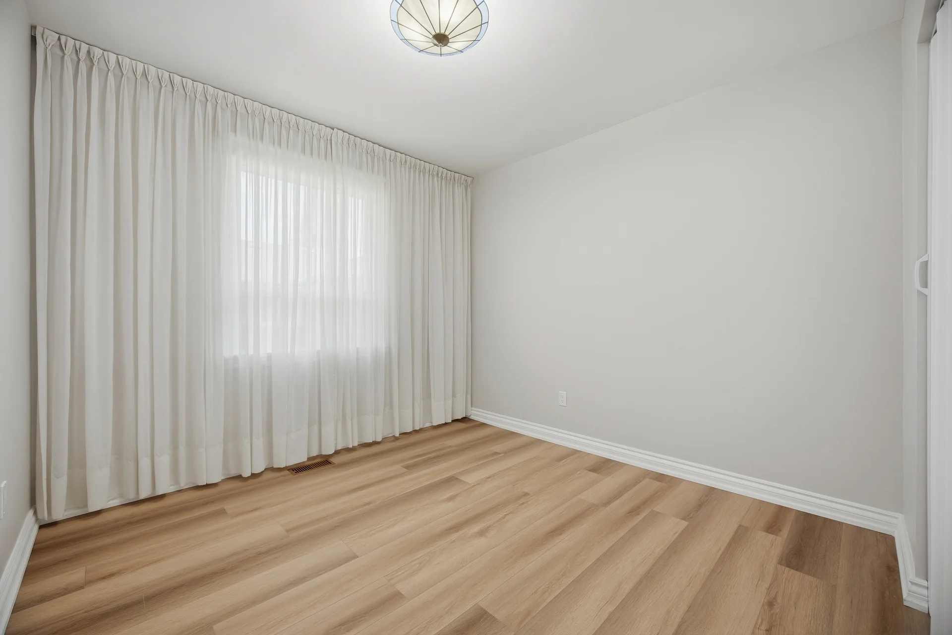 28 Landron Crescent, Toronto - photo 27