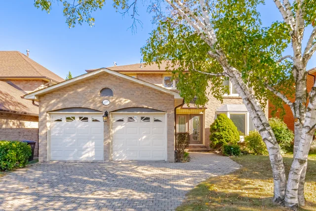1572 Maple Ridge Drive, Mississauga