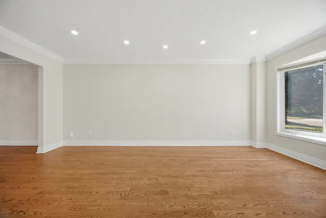 1572 Maple Ridge Drive, Mississauga - photo 10