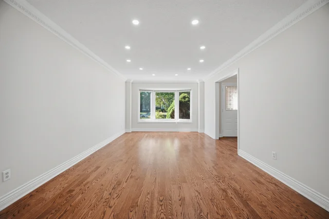 1572 Maple Ridge Drive, Mississauga - photo 11