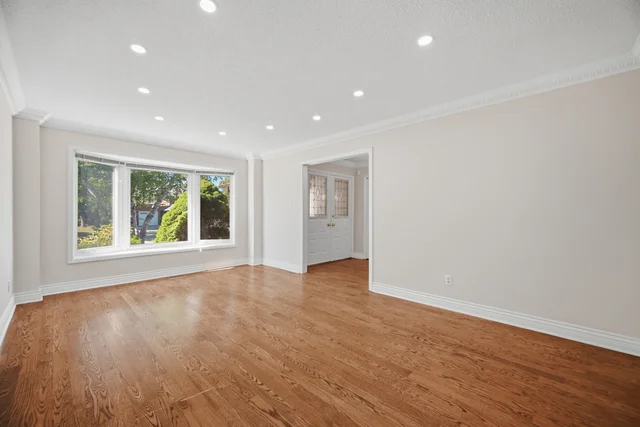1572 Maple Ridge Drive, Mississauga - photo 12