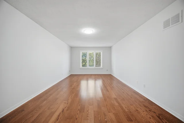 1572 Maple Ridge Drive, Mississauga - photo 30