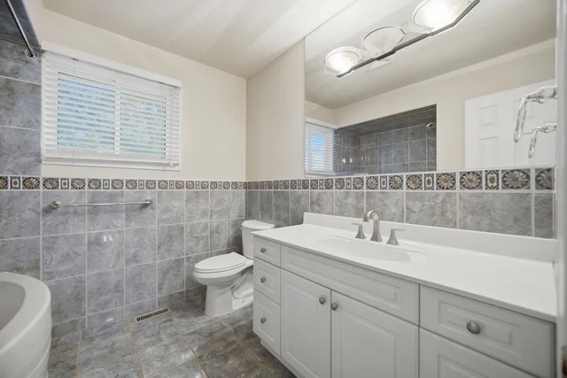 1572 Maple Ridge Drive, Mississauga - photo 35
